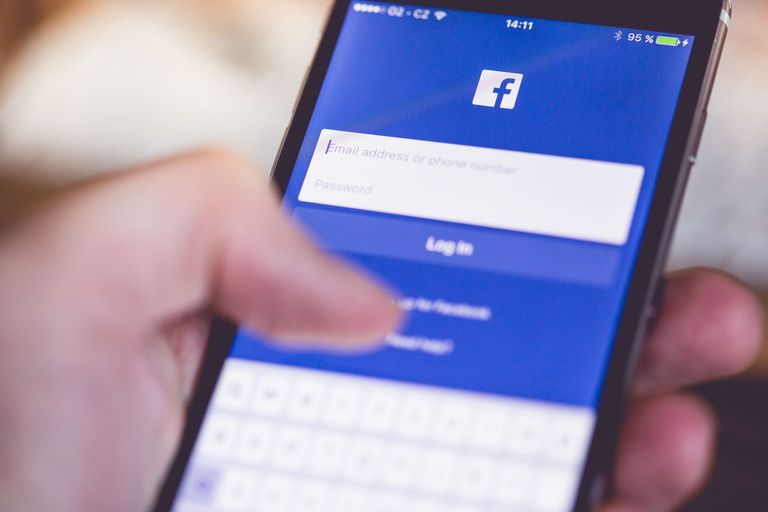 5 Things You Should Never Post On Facebook Wisconsin Valley Library